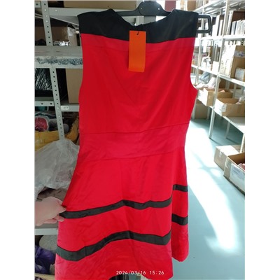 платье красное  черным