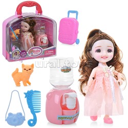 Кукла "Милана" с аксессуарами, в чемодане