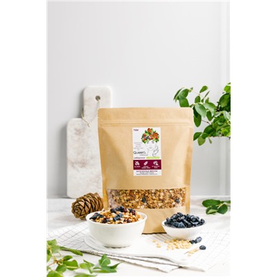 Гранола Сибирская с жимолостью 700 г QUEENs GRANOLA