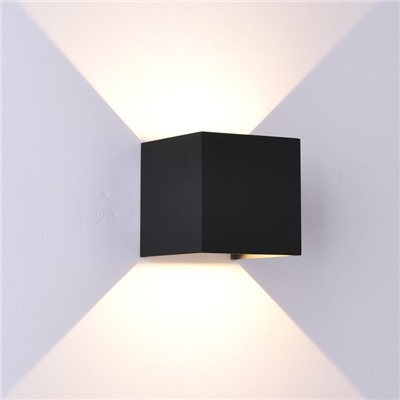 Светильник уличный Mantra Davos, LED, 1100Лм, 3000К, 100х100х100 мм, цвет матовый чёрный