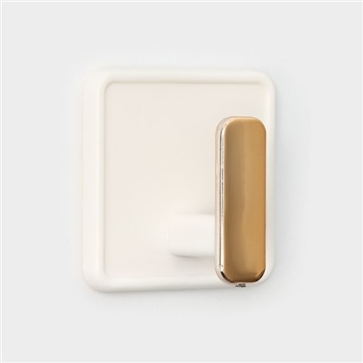 Крючки самоклеящиеся Доляна Gold, 3 шт, 4×4×2,5 см, цвет белый