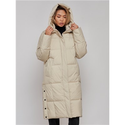 Пальто утепленное молодежное зимнее женское бежевого цвета 52392B