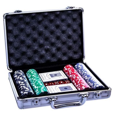 Набор для покера "Игрок" 200 фишек без номинала (ИН-0143/IT105788) в кейсе