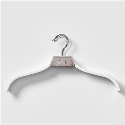 Плечики - вешалки для одежды LaDо́m с антискользящей силиконовой вставкой, 39×1,2×19 см, 3 шт, цвет белый