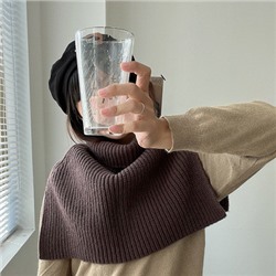 Вязаный шарф-манишка, арт КЖ205, цвет: тёмно-коричневый