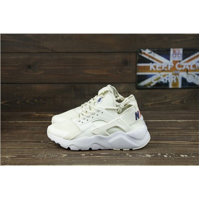 Nike Air Huarache из разных материалов