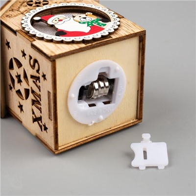 Ёлочная игрушка «Домик с Дедом Морозом и медведем», от батареек, свечение тёплое белое