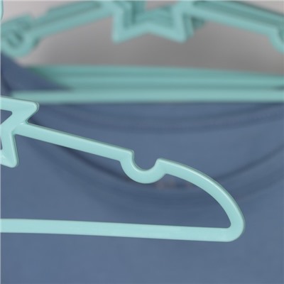 Плечики-вешалки для одежды детские Доляна «Звезда», 27×14 см, 6 шт, цвет голубой