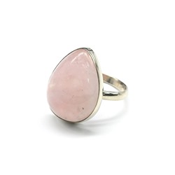 Кольцо розовый кварц "Капля" 16*21мм, размер 17,5