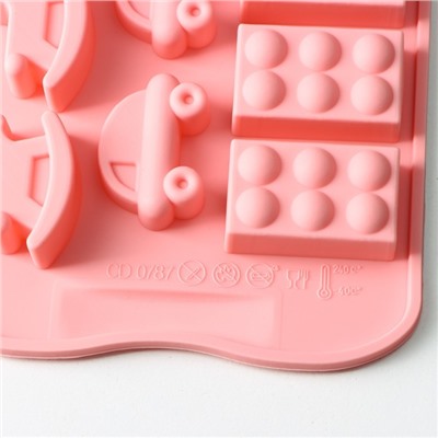 Форма для конфет и шоколада Доляна «Детские игрушки», силикон, 21×11 см, 15 ячеек (3,5×2 см), цвет МИКС