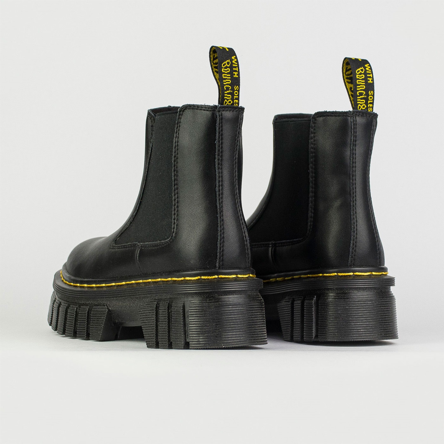 Dr. Martens Prm Black no laces