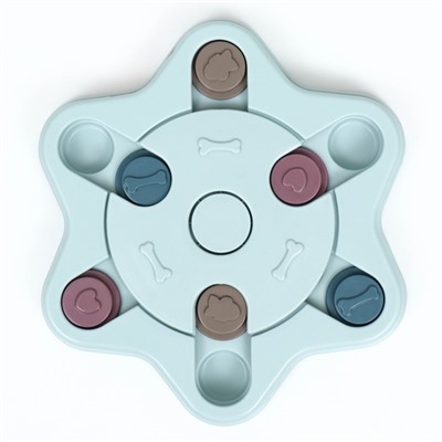 Игрушка интеллектуальная для лакомств "Звезда", 24 х 3 см, голубая