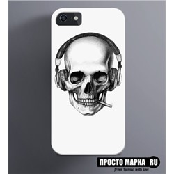 Чехол на iPhone с Черепом