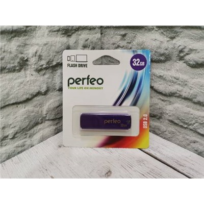 Флеш-диск Perfeo USB 32GB C05 Purple  PF-C05P032