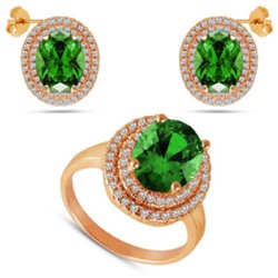 Комплект: кольцо, серьги (вставки: Цирконы зеленые; покрытие: Золото)