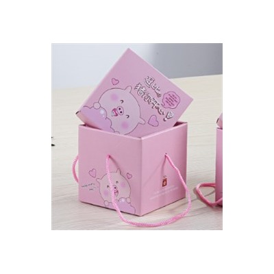 Подарочная коробка "Поросенок", цвет: розовый