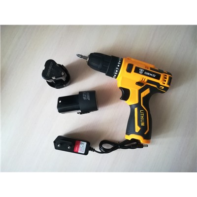 Шуруповерт dewalt (12v)