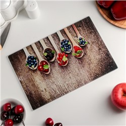 Доска разделочная стеклянная Доляна «Молодые ягоды», 30×20 см