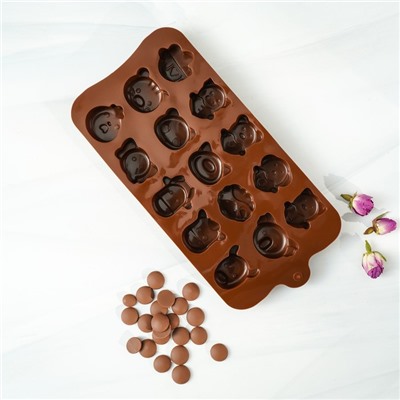 Форма для конфет и шоколада Доляна «Животные. Любовь», силикон, 20,6×10,5×1,4 см, 15 ячеек, цвет коричневый