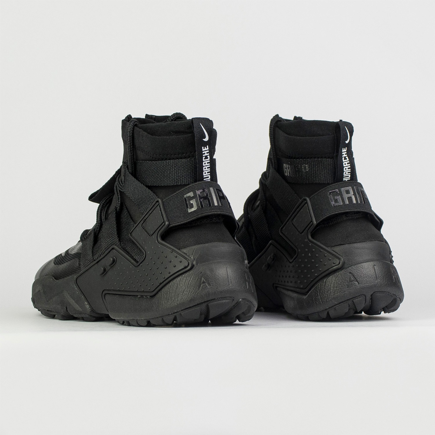 Nike huarache gripp boys online