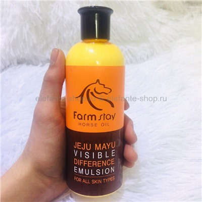 Эмульсия c лошадиным жиром FarmStay Visible Difference Horse Oil Moisture Emulsion 350ml (125)