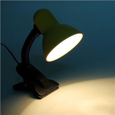 Лампа настольная е27, с выкл. на зажиме (220в) желтая (108в) RISALUX