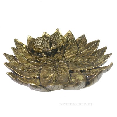 Изделие декоративное Пара ежей на тарелке из листьев (золото) L24,5W24,5H6,5